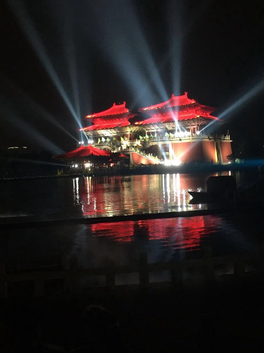 三门峡市三中：新年展现新气象志愿服务谱新章‘kycom’(图2)